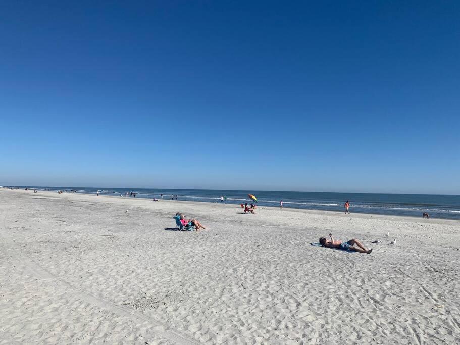 Seaforever-King Bed, Ocean Views With Beach Bikes Hilton Head Island Eksteriør bilde